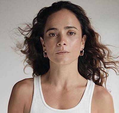 Alice Braga